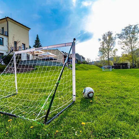 Letni Pobyt Na Hotelu Samechov V Posazavi 3* Chocerady