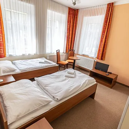 Letni Pobyt Na Hotelu Samechov V Posazavi Hotel 3*