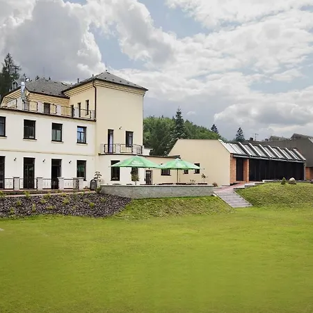 Letni Pobyt Na Hotelu Samechov V Posazavi 3*